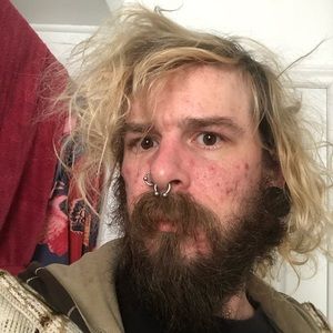 Meet your Posher, Adam